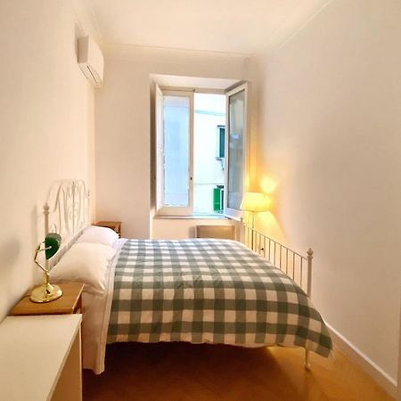 Napoliforever Chiaia Apartment Экстерьер фото
