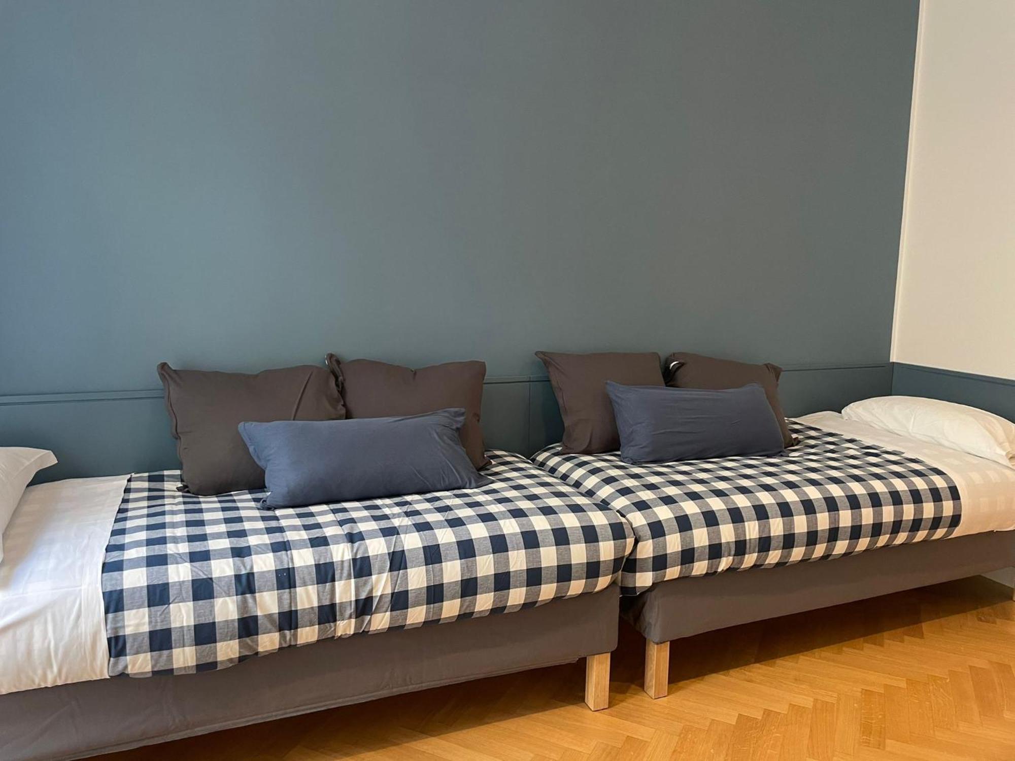 Napoliforever Chiaia Apartment Экстерьер фото