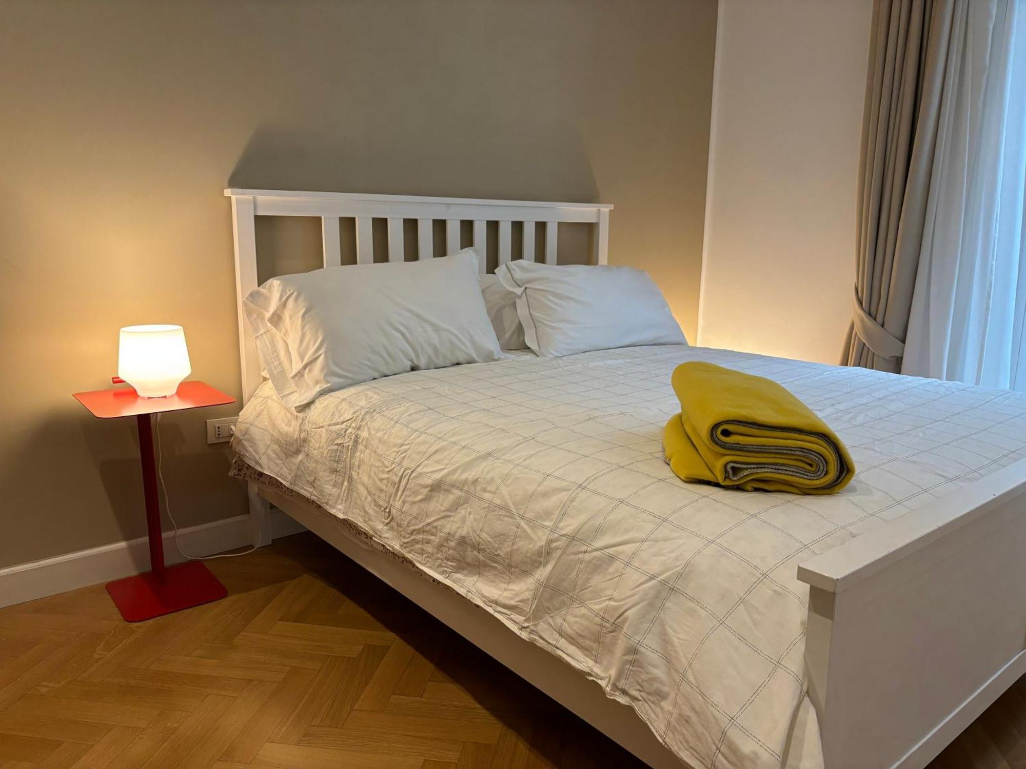 Napoliforever Chiaia Apartment Экстерьер фото