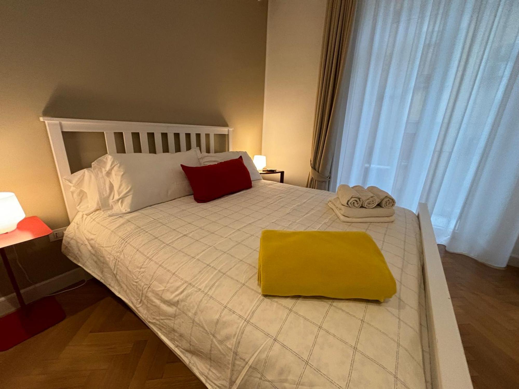 Napoliforever Chiaia Apartment Экстерьер фото